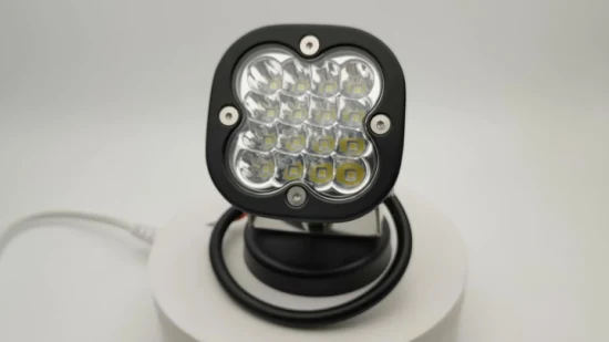 Acessórios para motocicletas LED de duas cores faróis de neblina/condução Projetor de LED para carro Outros acessórios para faróis de carro